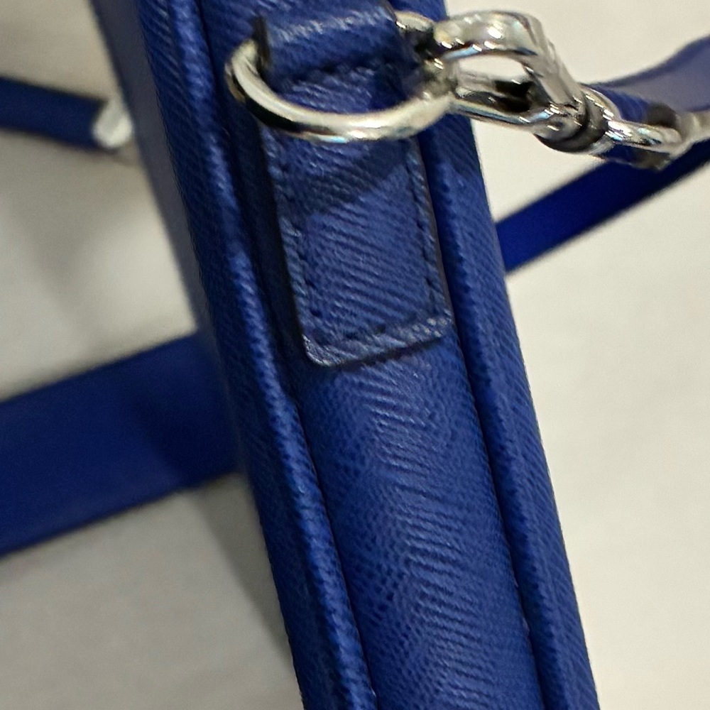 Michael Kors Royal Blue Leather Laptop Crossbody - Picture 3 of 6